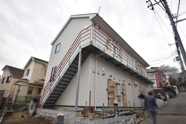 メゾン・ド・スピカの物件外観写真